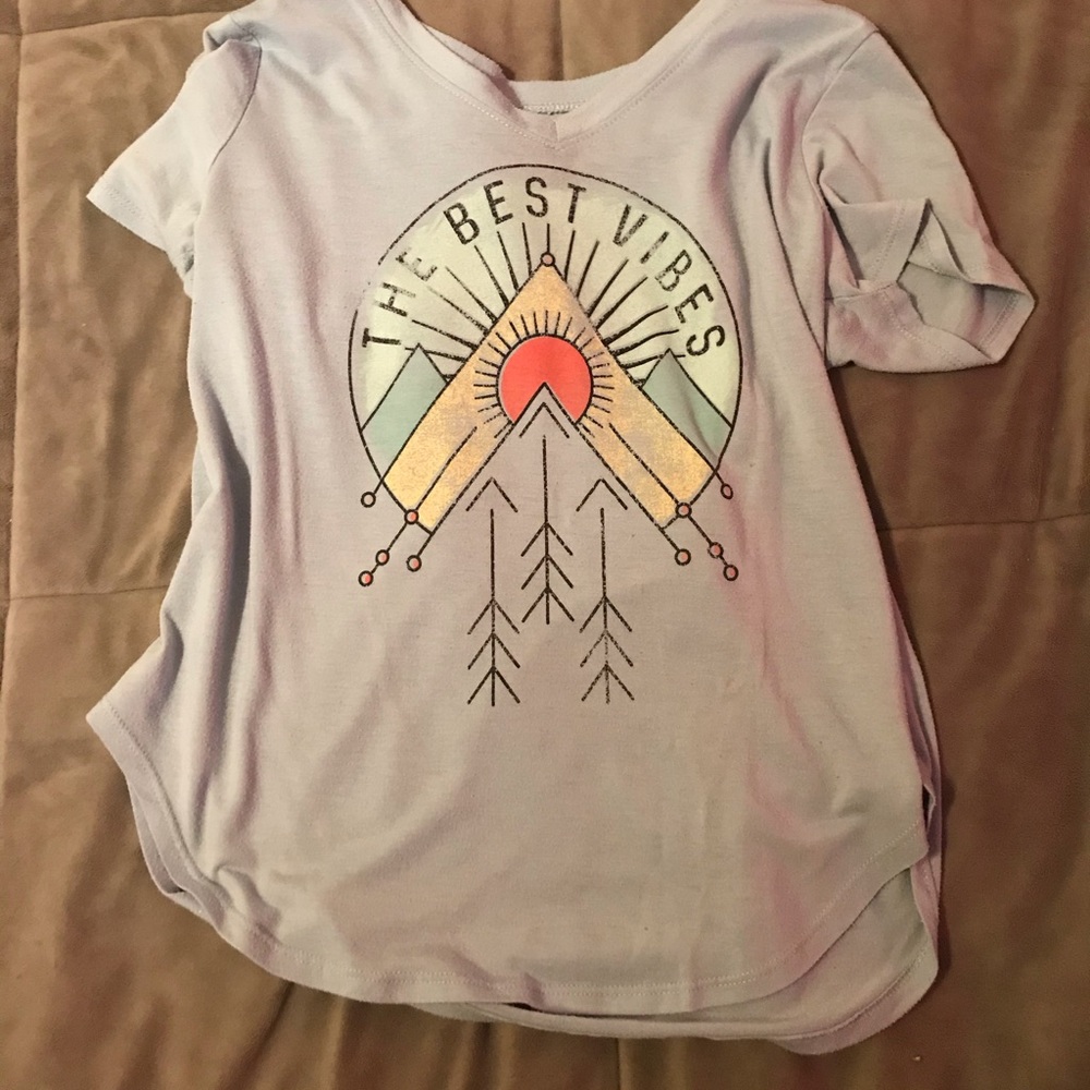 Light blue short sleeve Graphic T